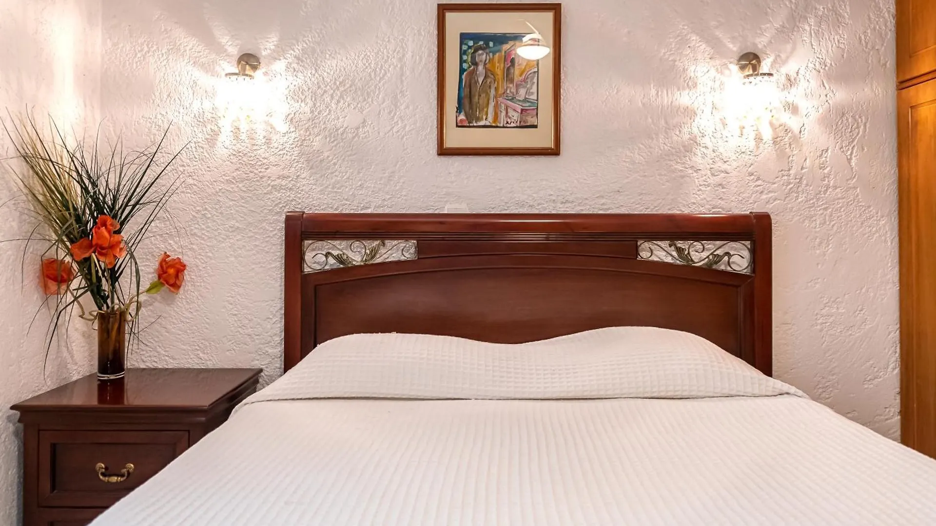 Maria Elena Villas III Kalogria