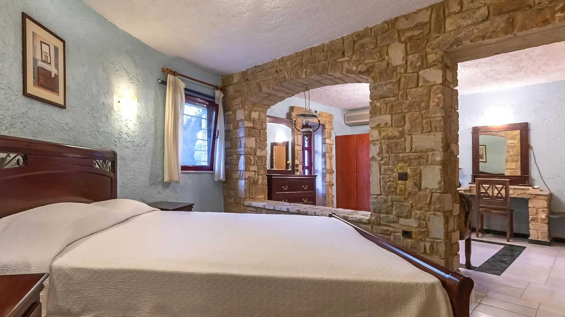 Maria Elena Villas III Kalogria