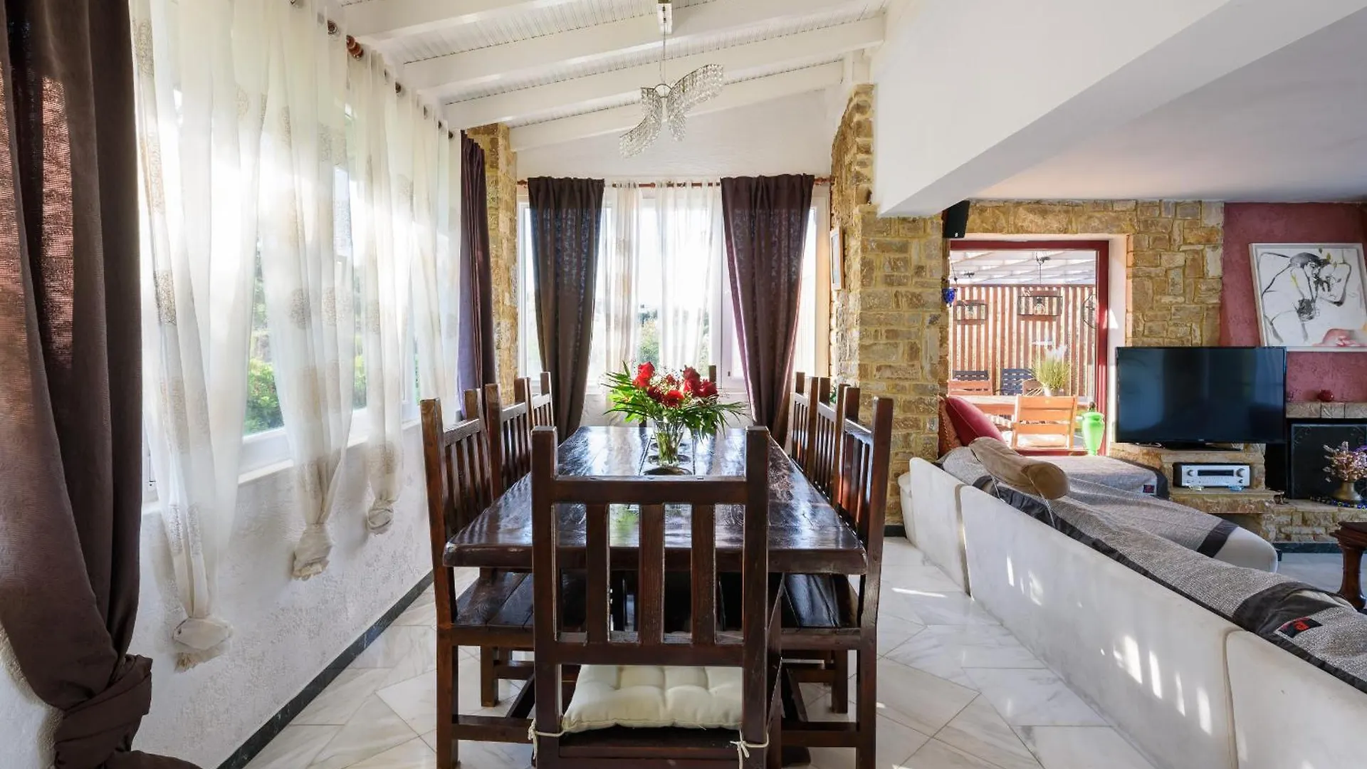 Maria Elena Villas III Kalogria
